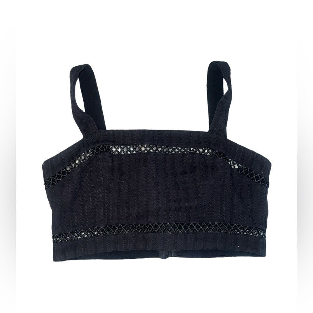 🐘 Honey Punch black crop top